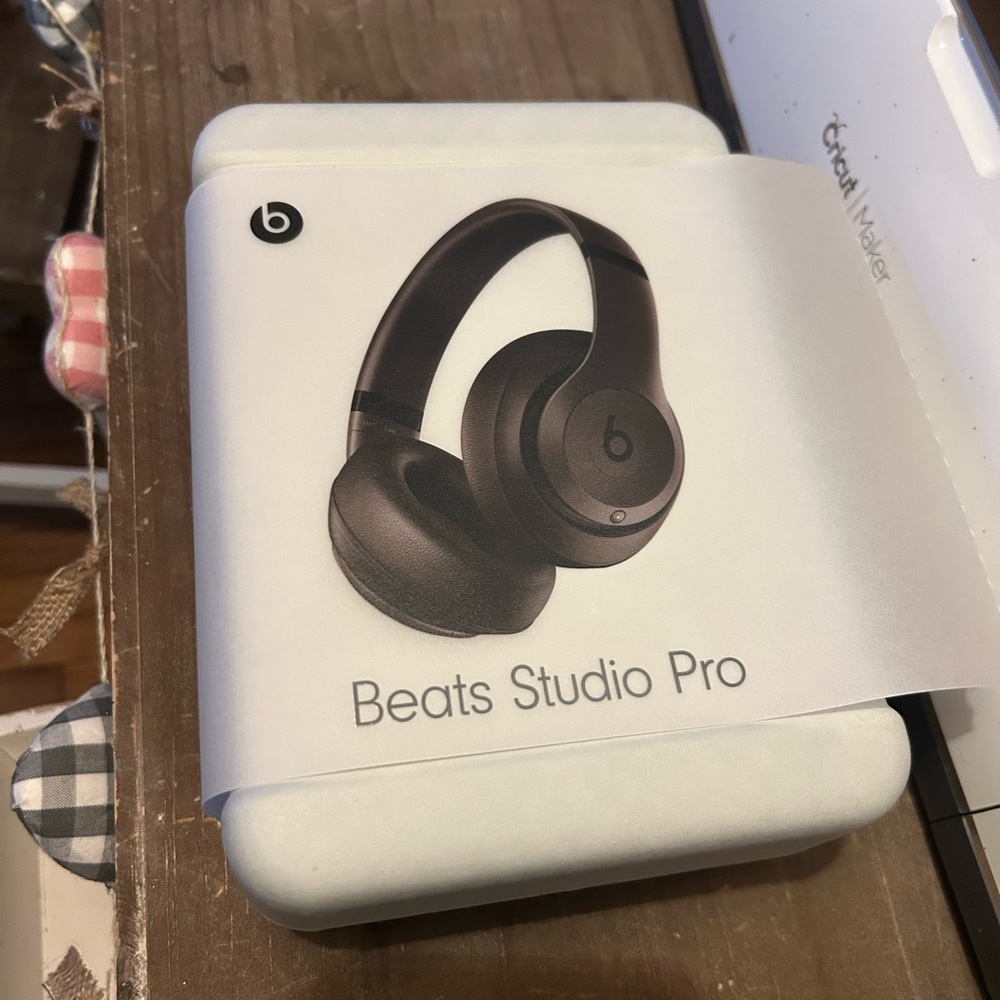 Beats studio pro - brown in color. Larger size